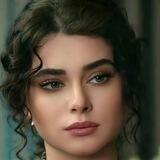 مرواریدی در آغوش
