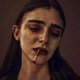حيث يؤجد ، لٱ ٱحد...🖤"