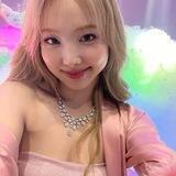 Nayeon im !