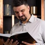 Сергей Коростелев о вере, семье и сверхъестественном
