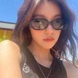 / /: Yeji.
