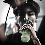 STLKR.