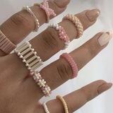Beads love