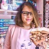 ВАЛЕРИ | УЧИТЕЛЬ С КНИЖКОЙ 👑📚