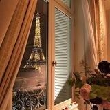 🗼