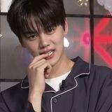 !¡ stan kim 과자 from yuehuaz