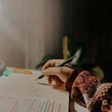 قلم سبزِ خانمِ نویسنده