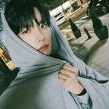 Heeseung Lee