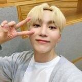Seungkwan.