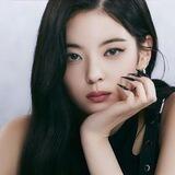 Chemical hype-girl; jisu.