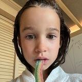 Elle’s News 🥨🦄