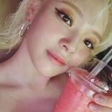 예쁜, Yoo Jeongyeon.