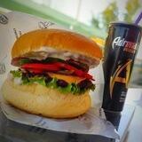 Chikken BurgeR🍔🍟🌭🌮🌯🫔🥗🍦🍹