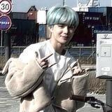 Jungwoo.