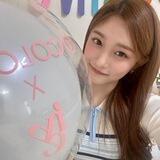Leeseo.
