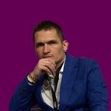 УЧИТЕЛЬ ЛИТЕРАТУРЫ