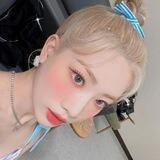 김립 ៸៸ Kim Lip ♡