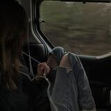 -غريبة الأطوار .