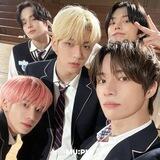 ×Tomorrow X Together ×