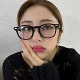 Huh yunjin