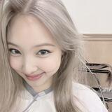 🅣🅔🅢🅣🅘🅔 @xnayeonxx ೄྀ
