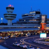 Berlin Tegel 🇩🇪•🇺🇦 Ukraine Ankunftszentrum (UA-TXL) • Табір для біженців Тегель, Берлін 🇺🇦🇩🇪
