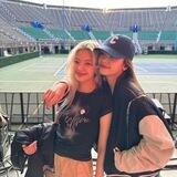 ⋆ 𝘱𝘢𝘳𝘢𝘥𝘪𝘴𝘦 𝘴𝘵𝘪𝘤𝘬𝘦𝘳𝘴ˎˊ˗