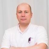 Пластический хирург Александр Соколов.