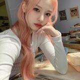 최지니, 𝗝𝗜𝗡𝗡𝗜 𝗖𝗛𝗢𝗜.