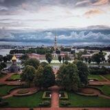 На Петроградской стороне