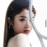 huh yunjin