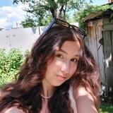 Она любила читать📚