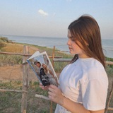 Иришка с книжкой📚