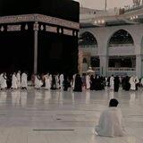 الخاشعة قلوبهم 🤍
