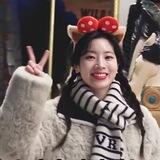 Dia in the building