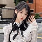 🎀 灵儿🍬秘密花园