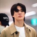 The captain, JENO LEE.