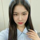 Chaeyoung.