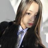 ﹫ Ahyeon Jeong