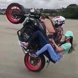 MOTOQUEIROS FANTASMAS