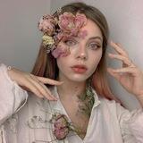"𝒎𝒚 𝒎𝒂𝒌𝒆𝒖𝒑"🧚‍♀✨