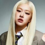 YSL'S GRACEFUL LOOK, ROSÉANNE.