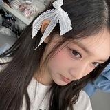 @.crímson dawn ˖࣪⊹