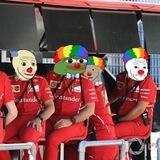 Психологическая поддержка фанатов Ferrari | Формула-1