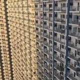 Забывшийся в собственном образе.