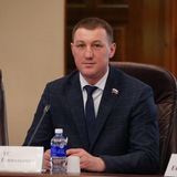 ВАЛЕРИЙ УС
