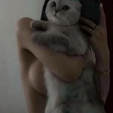 تهیونگیم وسطِ این همه جنی🎀