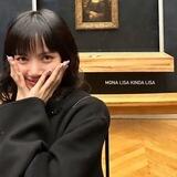 Lalisa.