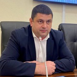 Сергеев моя фамилия!