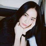Hong Suzu.